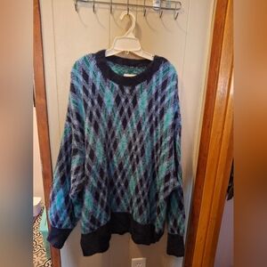 Aeries Black and Green Argyle Sweater